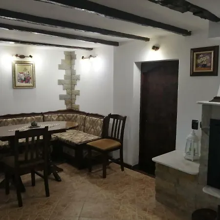 Къща За Гости Лъки Holiday home